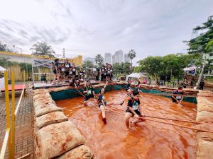 Kompetisi Lari ala Benteng Takeshi di Serpong Green Warrior Tangerang