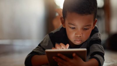 Sejumlah Orangtua di Tangerang Resah Anaknya Kecanduan Gadget hingga Nonton Porno