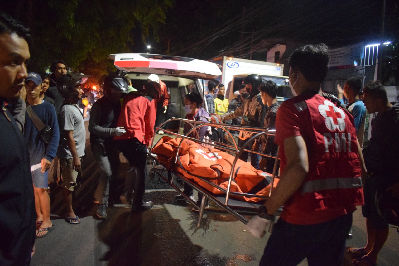 Motor Adu Banteng di Karawaci Tangerang, Warga Binong Tewas