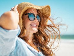 5 Tips Memilih Kacamata sesuai Bentuk Wajah Biar Makin Kece
