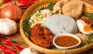Nasi Ulam Kuliner khas Betawi dari Tangerang
