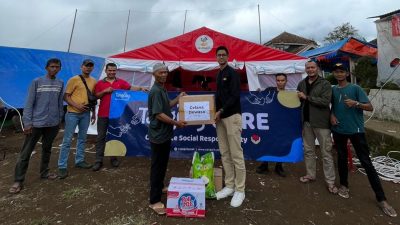 Tangcity Mal Salurkan Bantuan Sembako dan Pakaian ke Korban Gempa Cianjur