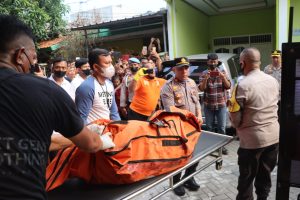 Polisi Selidiki Motif Wanita Bakar Diri hingga Tewas di Pondok Makmur Tangerang