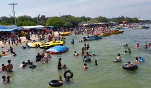 Tips Penting Liburan ke Pantai Tanjung Pasir Tangerang