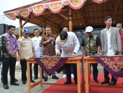 Bupati Tangerang Resmikan Kampung Tematik Waru Brilian Bojong Renged
