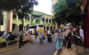 Jemaah Mulai Berdatangan Ikuti Haul Syekh Abdul Qodir Al-Jaelani di Pasar Kemis Tangerang