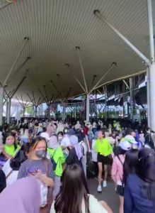 Konser NCT 127 di ICE BSD Dihentikan Usai Puluhan Penonton Pingsan