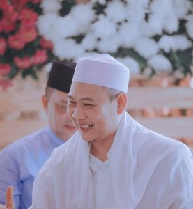 Profil KH Uci Turtusi Pimpinan Ponpes Al Isytiqlaliyah Cilongok Tangerang