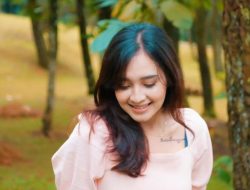 Rara Pramesti, SPG Cantik Tangerang Meniti Karir Sebagai Penyanyi