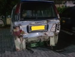 Pemotor Tabrak Angkot Tewas di Pagedangan Tangerang