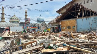 Begini Penampakan Puluhan Bangunan yang Dibongkar untuk Underpass Bitung