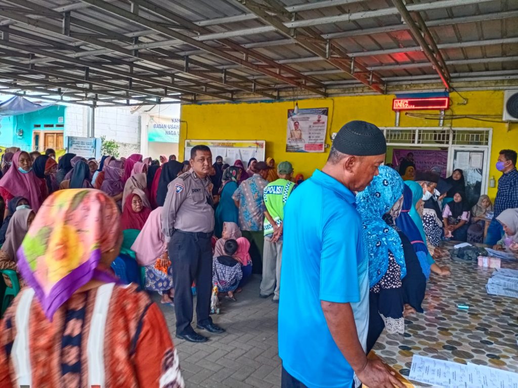 BLT BBM Rp 300rb Disalurkan ke 843 KK di Teluknaga Tangerang