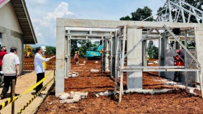 Bangun Rumah Tahan Gempa, Jokowi Siapkan Lahan 2,5 Hektare di Cianjur