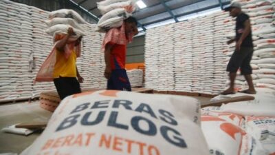Bulog Pastikan Stok Beras Cukup untuk Kebutuhan Nataru