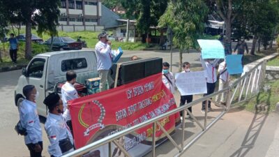 Kantor DTRB Kabupaten Tangerang Didemo Warga