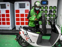Driver Ojol di Tangsel Keluhkan Biaya Sewa Motor Listrik yang Mahal