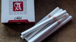 Perokok di Tangerang Protes Aturan Larangan Beli Rokok Ketengan