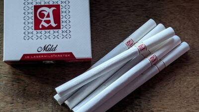 Perokok di Tangerang Protes Aturan Larangan Beli Rokok Ketengan