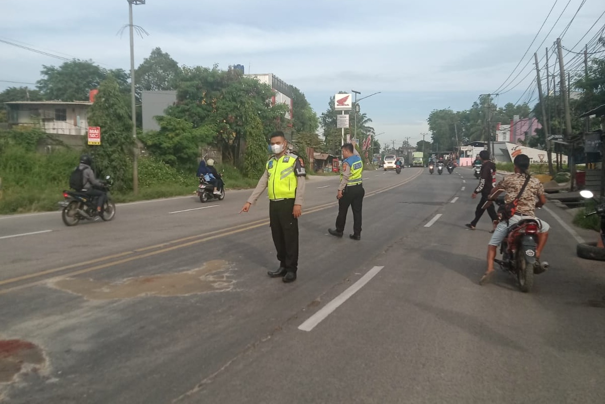 Mau Nyalip Truk, Pasutri Asal Lampung Tewas Terlindas di Balaraja Tangerang