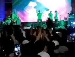 Konser Band Tipe X di Tangerang Berhenti Karena Diguyur Hujan