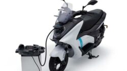 Motor Listrik Berkecepatan 35 KM/Jam Wajib Dilengkapi SIM C dan Pengguna Pakai Helm