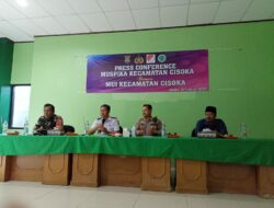 Viral Ritual Ziarah Kuburan Dijilati Anjing di Cisoka Tangerang, Ini Tanggapan MUI