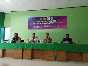 Viral Ritual Ziarah Kuburan Dijilati Anjing di Cisoka Tangerang, Ini Tanggapan MUI