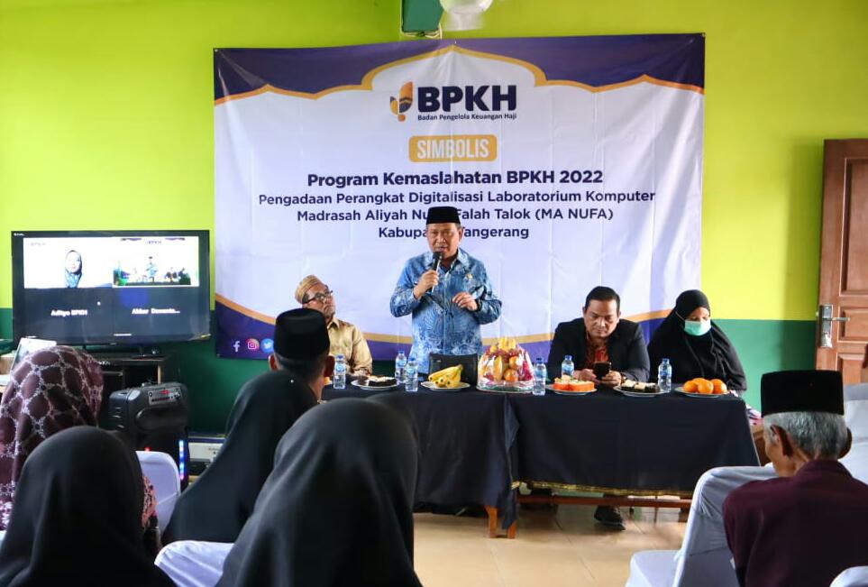 Madrasah di Kresek Tangerang Dapat Bantuan Fasilitas Lab Komputer