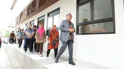Benyamin Resmikan Gedung Baru SMPN 24 di Ciputat Tangsel