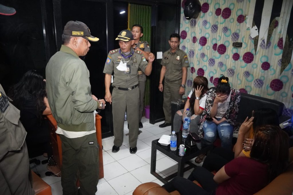 16 PSK Diamankan dan 4 Spa Pijat Plus-plus Disegel di Kelapa Dua Tangerang