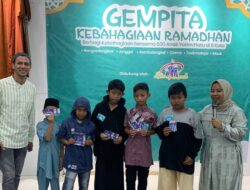 Ria Busana Ajak Anak Yatim Bebas Belanja Baju Lebaran di Mauk Tangerang