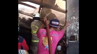 2 Gudang di Kosambi Tangerang Ludes Terbakar