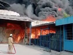 Pabrik Plastik di Kosambi Tangerang Kembali Terbakar