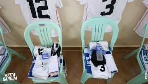 Viral Ruang Ganti Timnas Indonesia di SEA Games Pakai Kursi Plastik