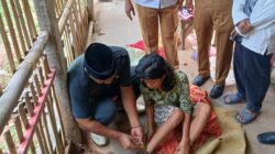 Wanita ODGJ yang Dirantai di Jambe Tangerang Akhirnya Dibawa ke RSJ Grogol