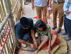 Wanita ODGJ yang Dirantai di Jambe Tangerang Akhirnya Dibawa ke RSJ Grogol