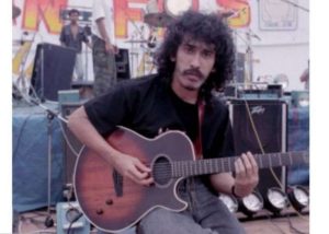 Lirik Lagu dan Chord Iwan Fals Buku Ini Aku Pinjam