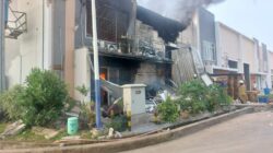 Kebakaran Melanda Gudang di Pakuhaji Tangerang