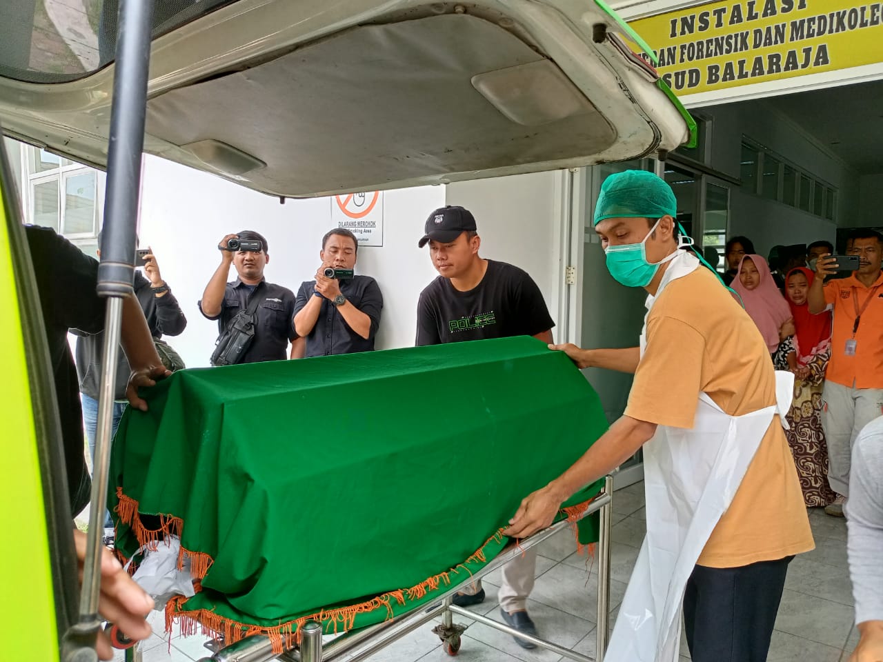 Bocah 8 Tahun Tewas di Tangan Ayah Tirinya di Gunung Kaler Tangerang