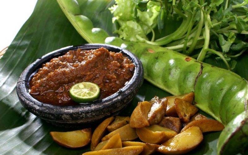 Cara menghilangkan bau mulut untuk selamanya 1