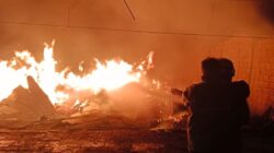 Lapak Limbah di Sindang Jaya Tangerang Ludes Terbakar, Kerugian Capai Rp200 Juta