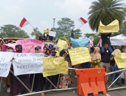 Ratusan Pedagang Kutabumi Tangerang Tolak Revitalisasi