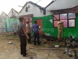 Lima Bangunan Ponpes di Gunung Kaler Tangerang Hangus Terbakar