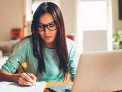 150+ Contoh Judul Skripsi Sastra Inggris Literature