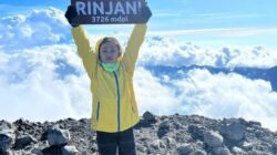 Keren, Bocah SD Asal Tangsel Sukses Taklukkan Puncak Gunung Rinjani