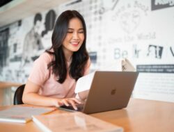15 Rekomendasi Pekerjaan Online untuk Mahasiswa Tanpa Modal
