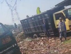 Kegiatan Pembuangan Limbah dan Sampah di Curug Tangerang Bikin Bau Rumah Warga