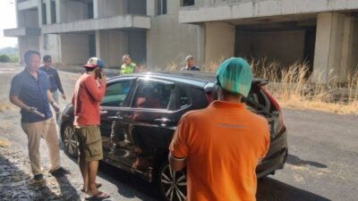 isi 2 surat wasiat dari mahasiswa kedokteran unair tewas yang di mobil
