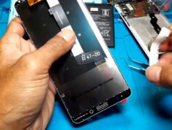 Apakah Ganti LCD Data HP Akan Hilang? Ini Jawabannya