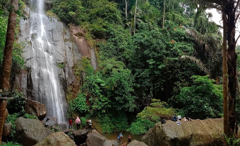 Tempat Wisata Pandeglang Curug Ciajeung